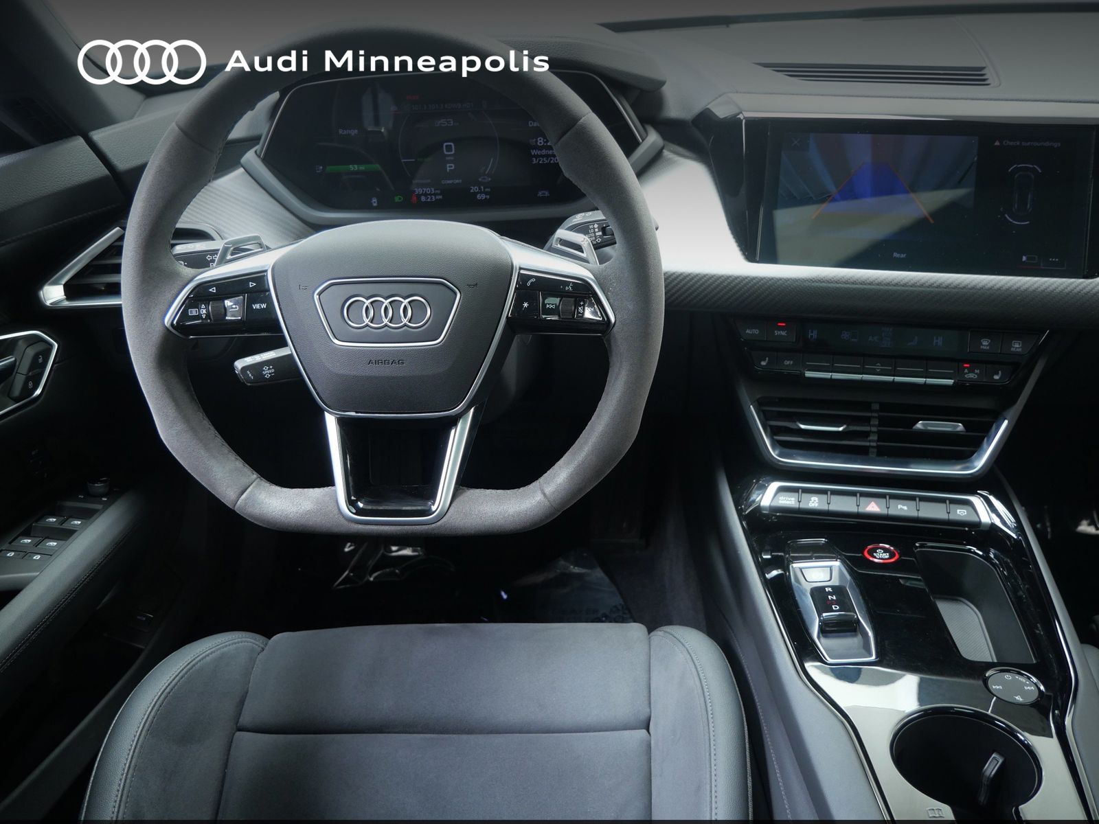 Thumbnail: 2023 Audi e-tron GT - 17