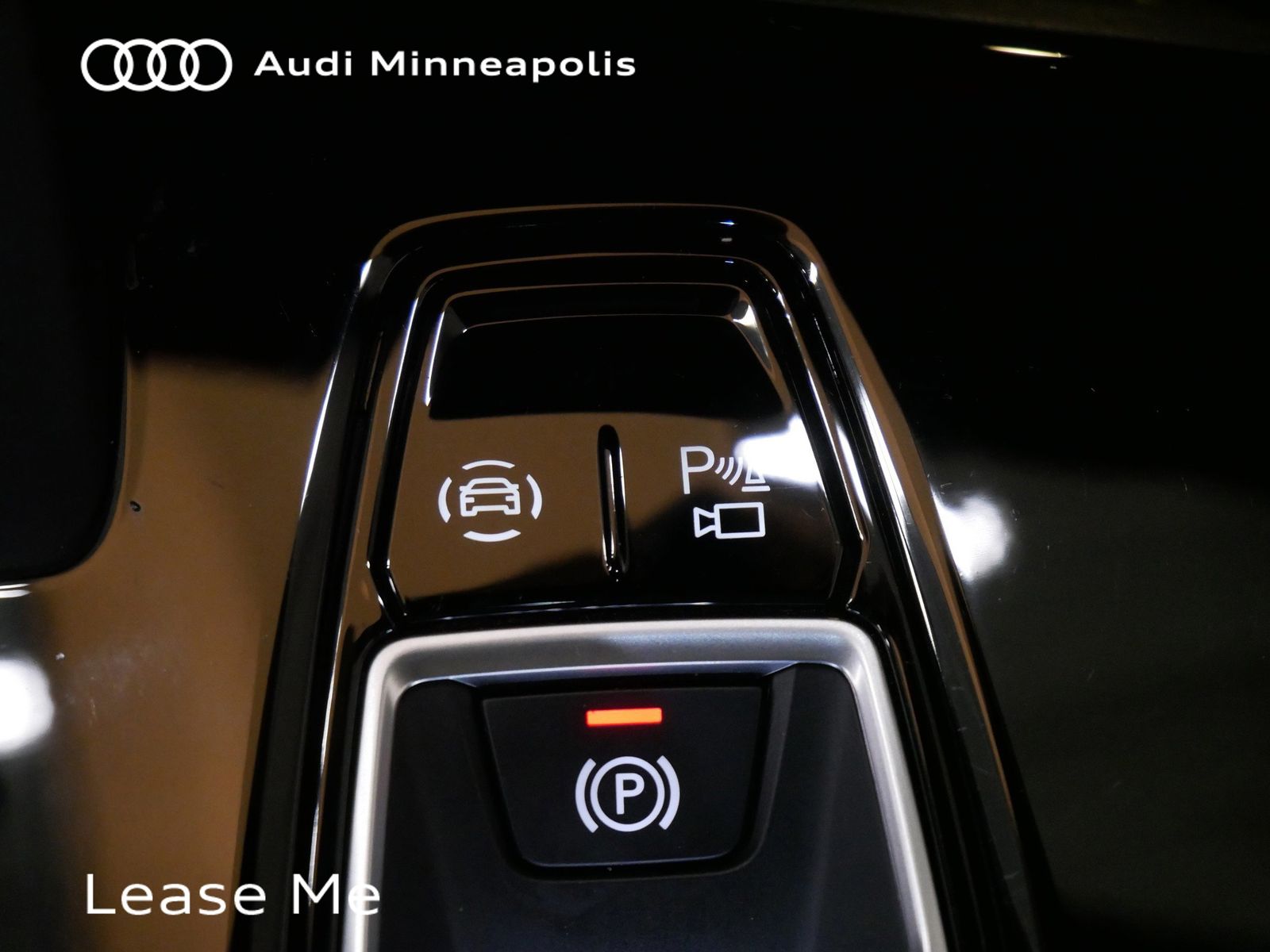 Thumbnail: 2025 Audi Q5 - 24