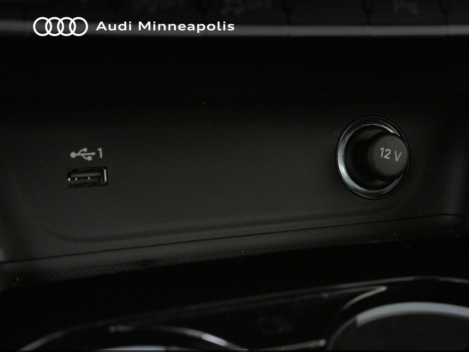 Thumbnail: 2023 Audi A4 - 32