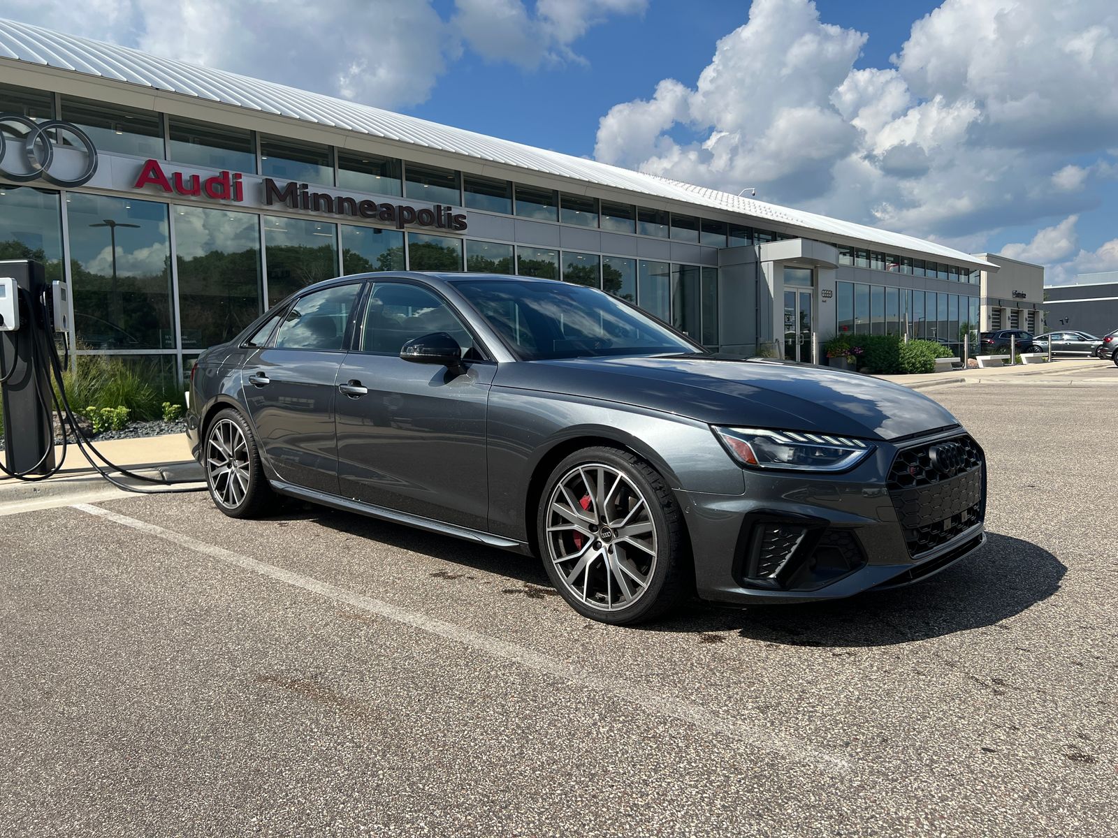 Thumbnail: 2022 Audi S4 - 1