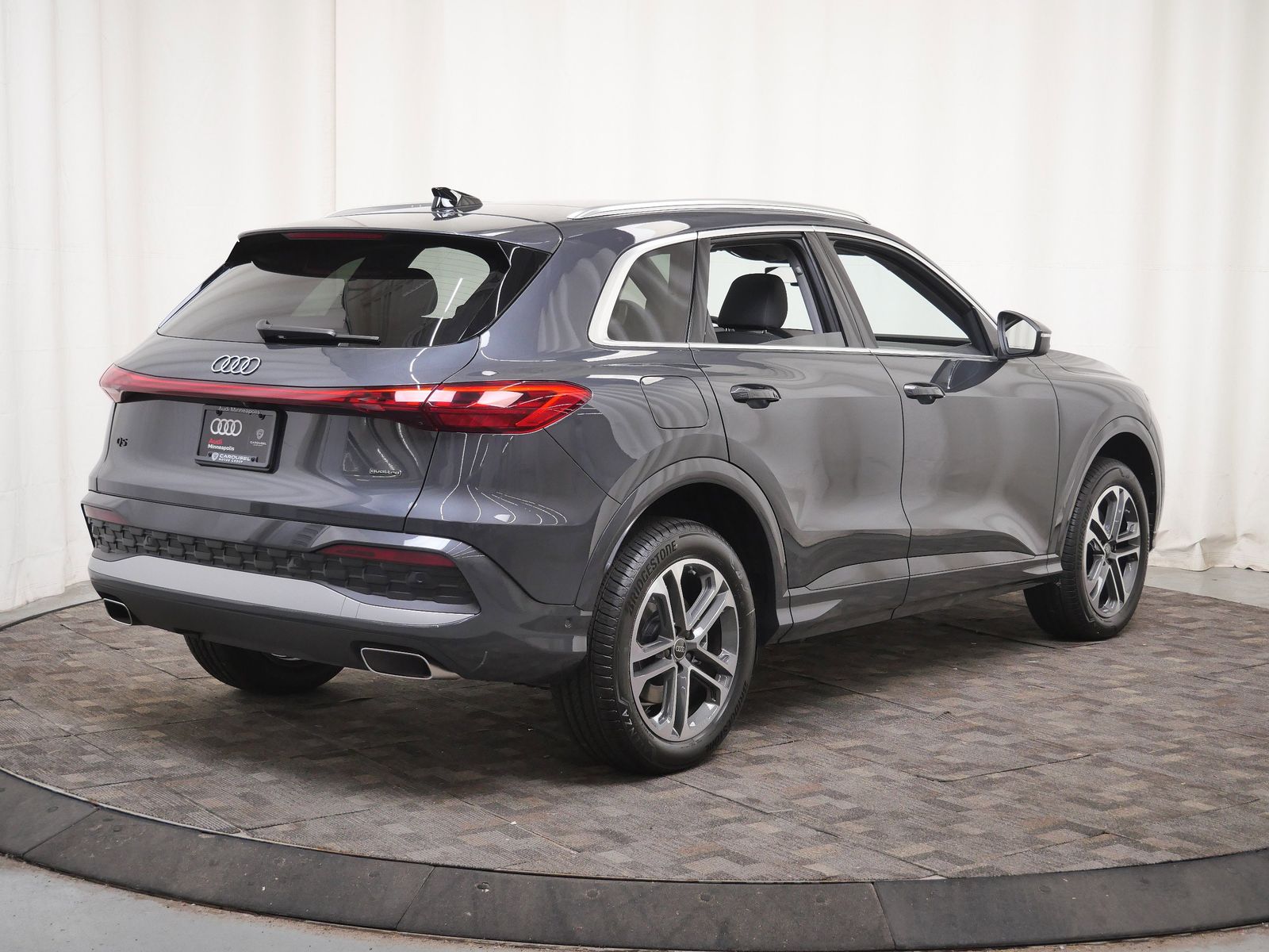 Thumbnail: 2026 Audi Q5 - 6