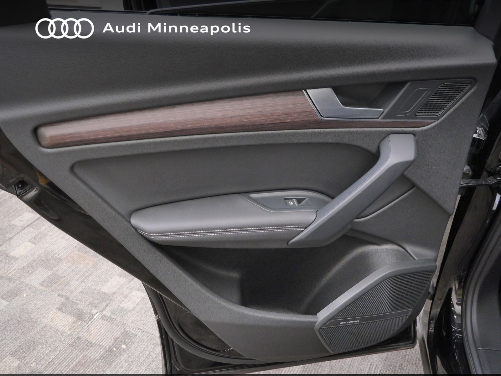 Thumbnail: 2021 Audi Q5 - 14