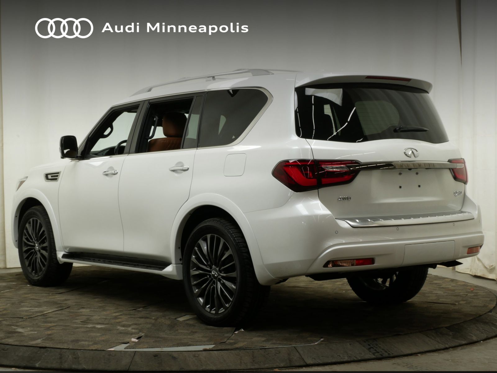 Thumbnail: 2024 INFINITI QX80 - 4