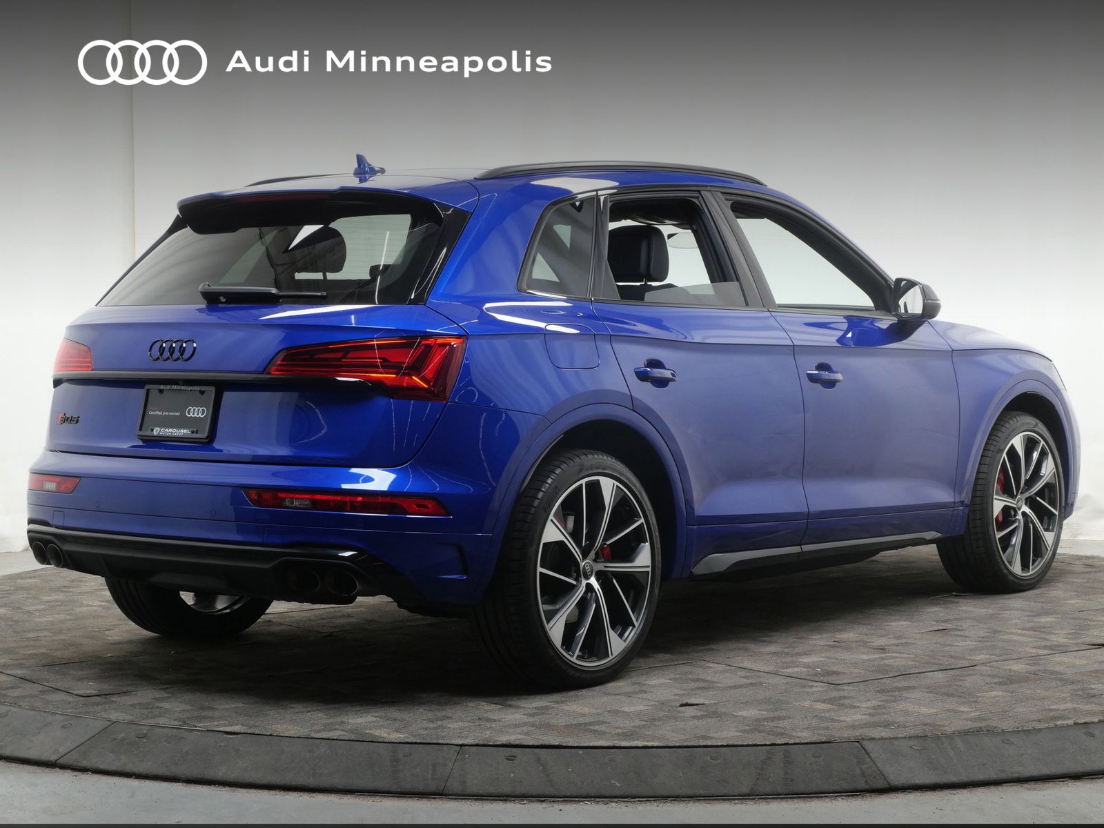 Thumbnail: 2023 Audi SQ5 - 7