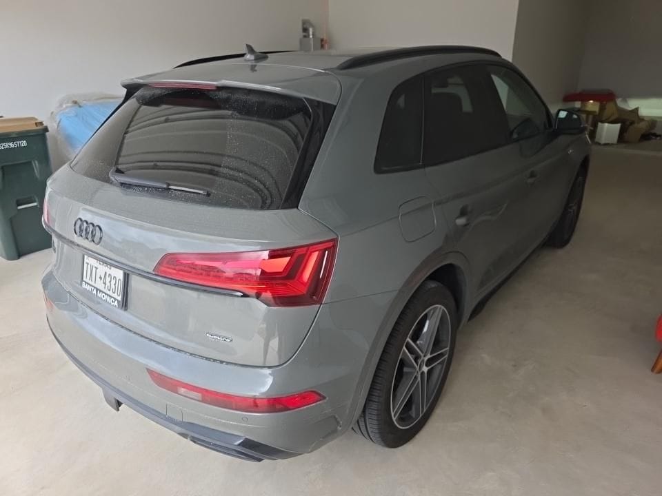 Thumbnail: 2023 Audi Q5 - 4
