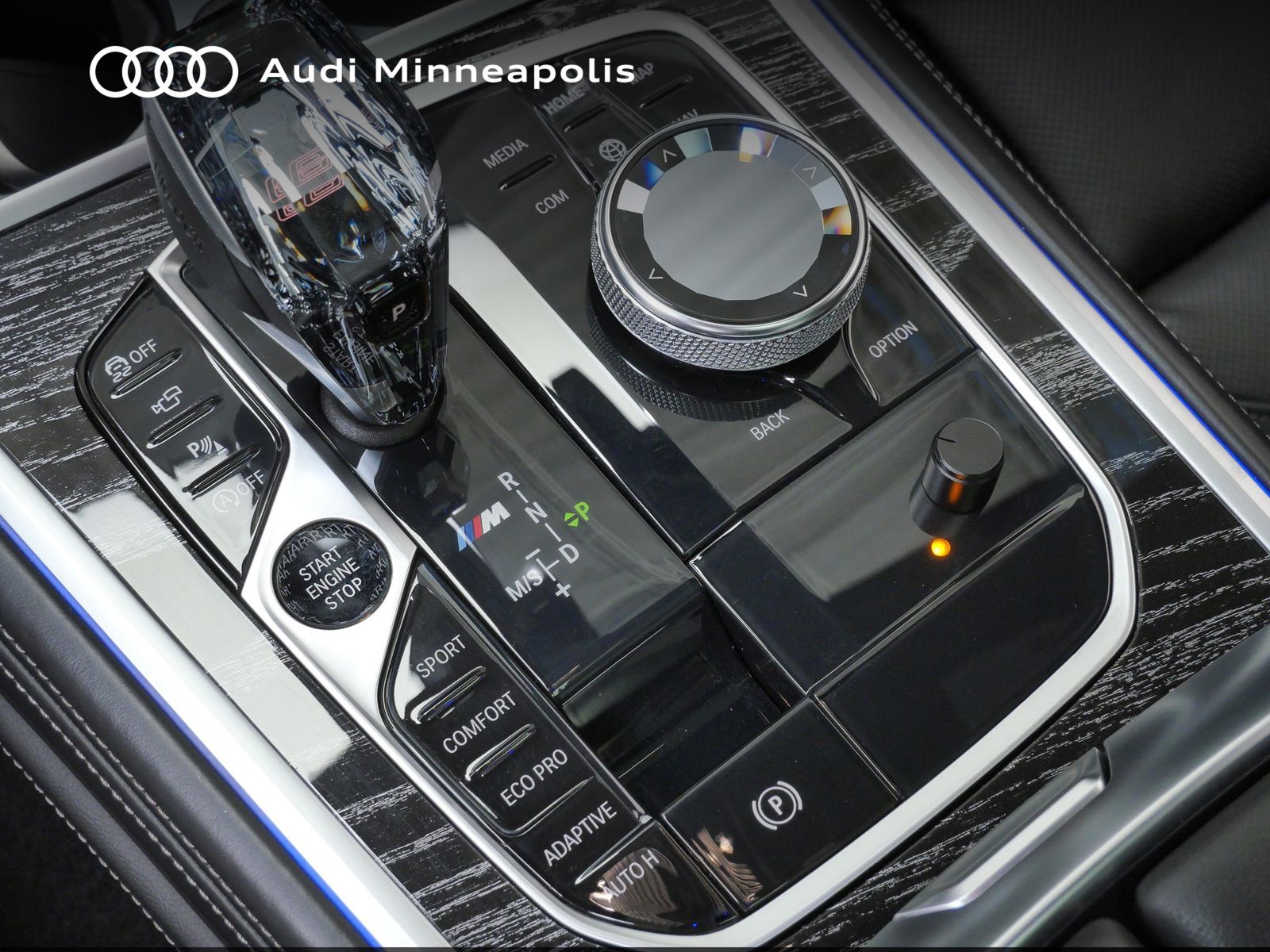 Thumbnail: 2020 BMW 8 Series - 28