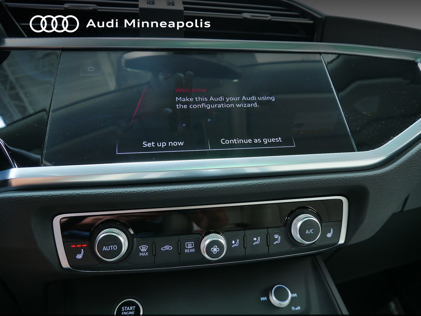 Thumbnail: 2025 Audi Q3 - 29