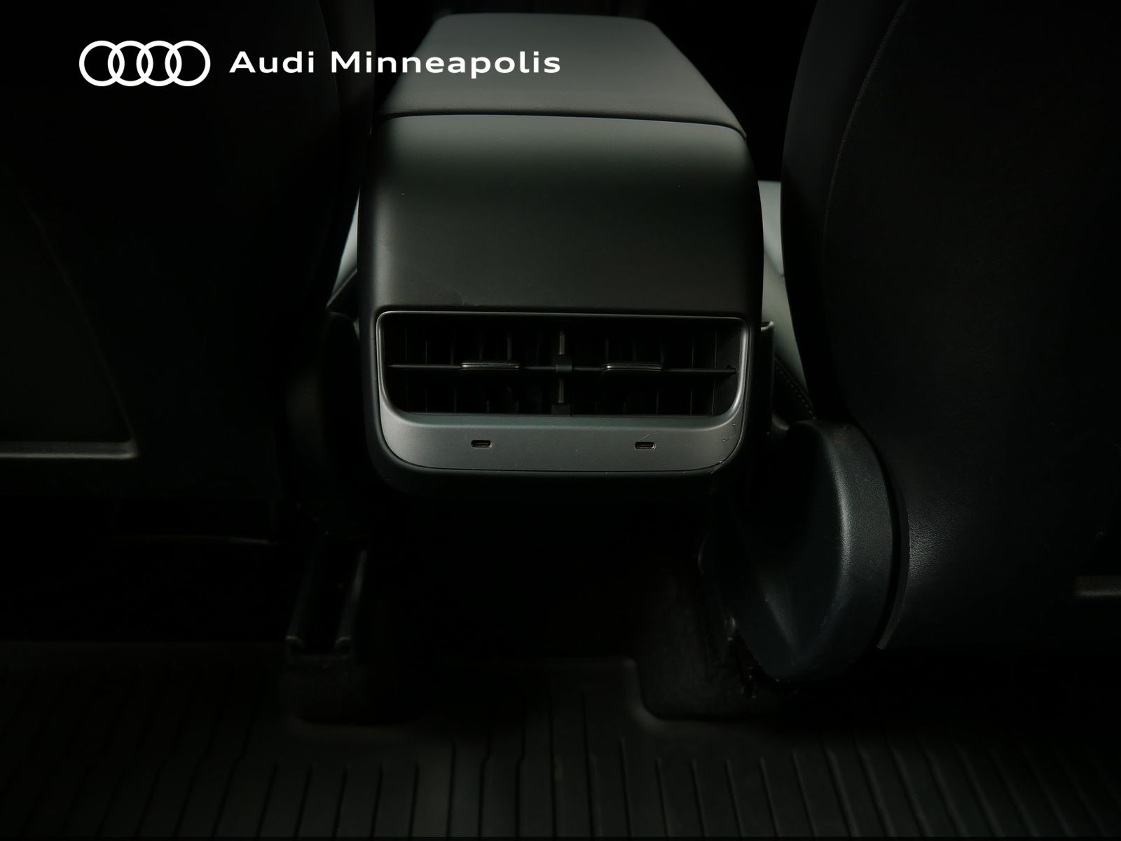 Thumbnail: 2022 Tesla Model Y - 16