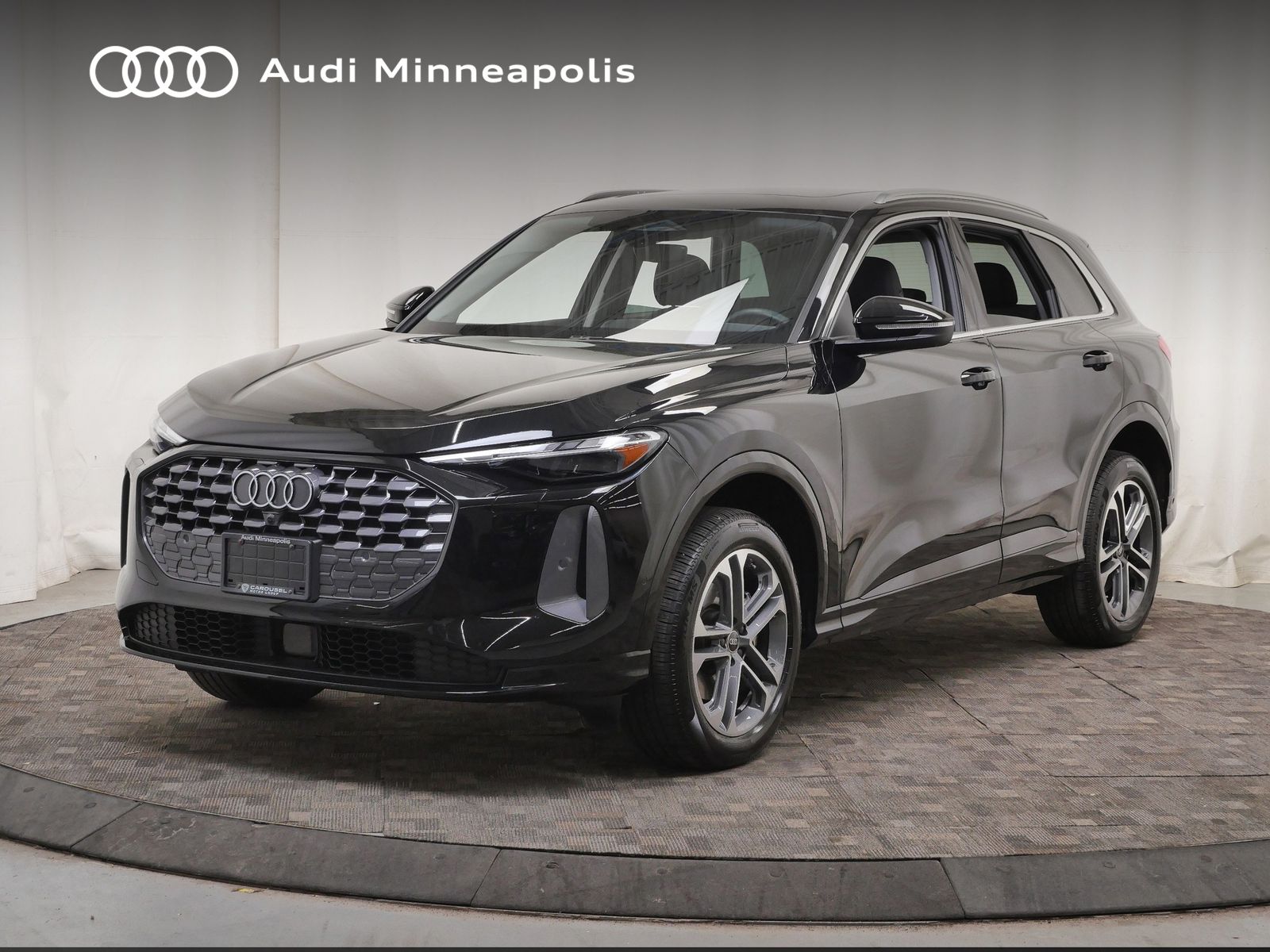 Thumbnail: 2025 Audi Q5 - 1