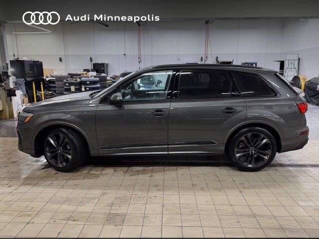 Thumbnail: 2025 Audi Q7 - 10