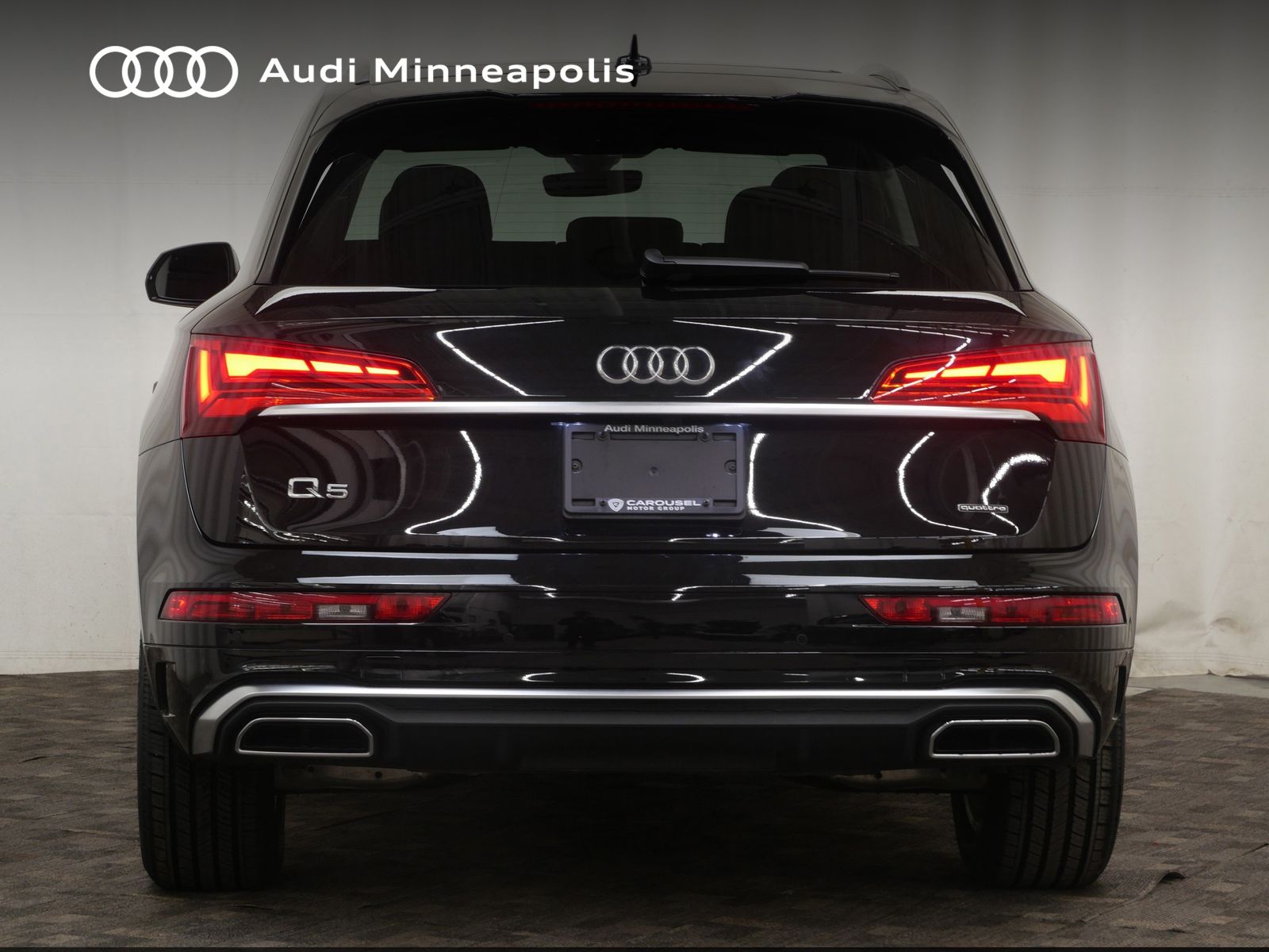 Thumbnail: 2023 Audi Q5 - 7