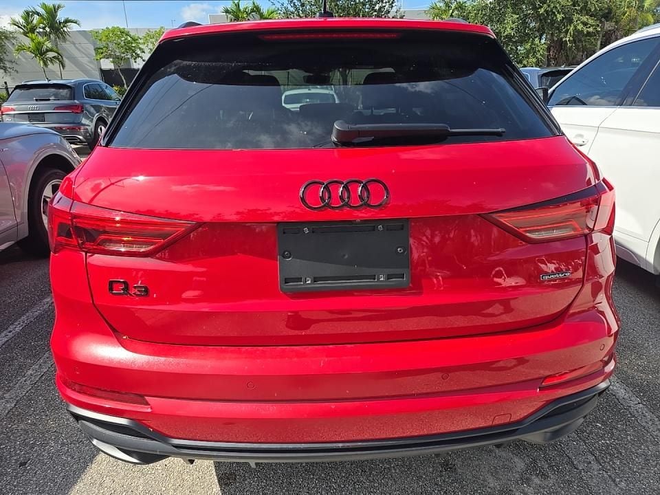 Thumbnail: 2021 Audi Q3 - 5