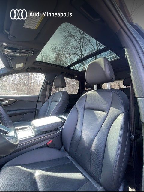 Thumbnail: 2023 Audi Q7 - 14