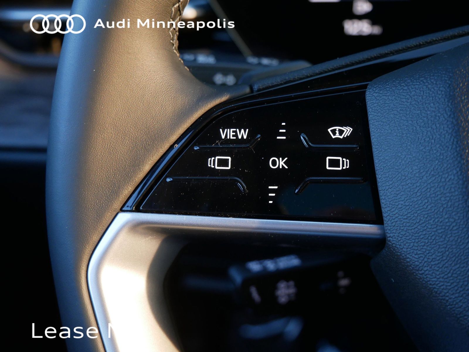 Thumbnail: 2025 Audi Q5 - 24