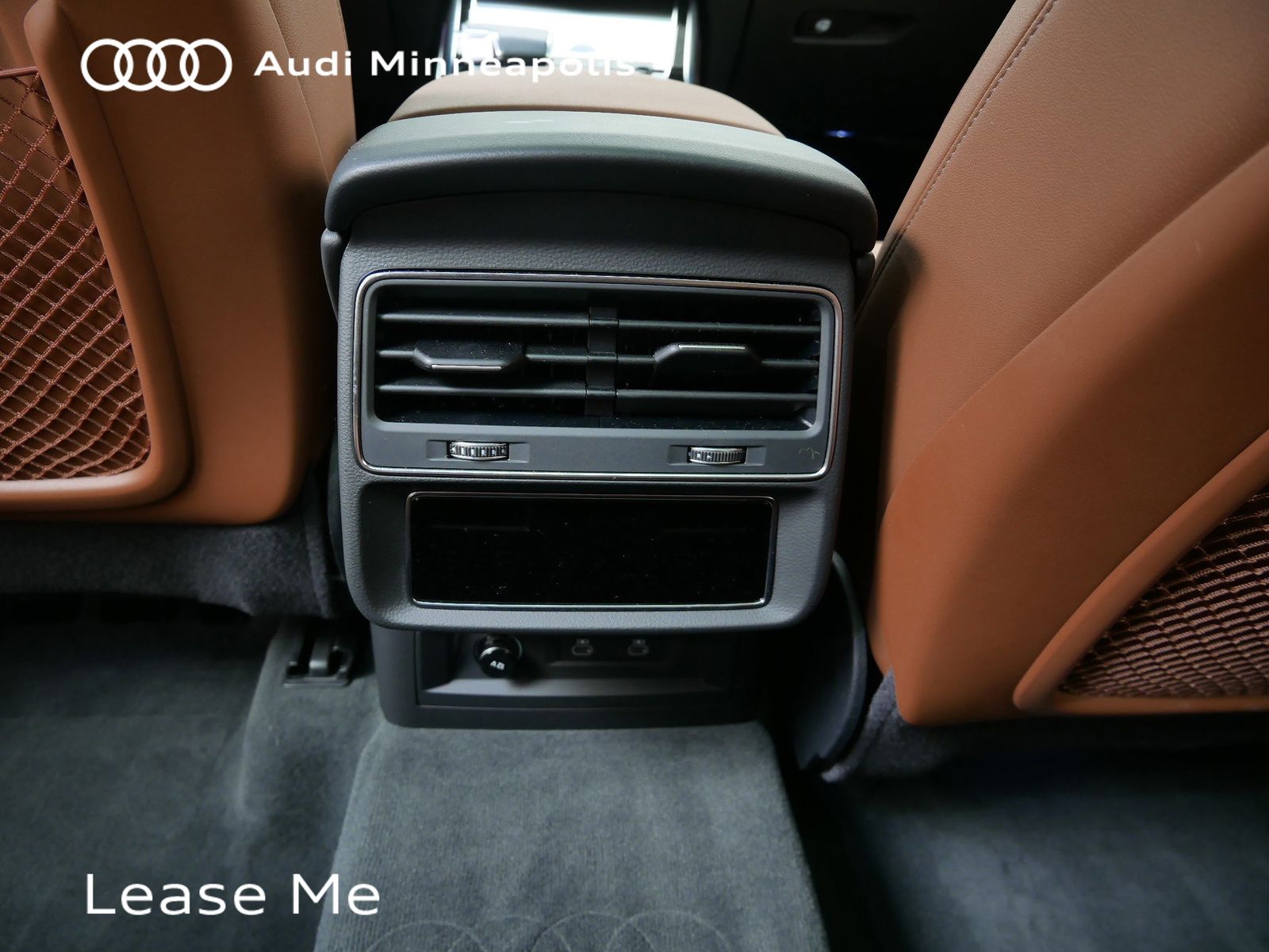 Thumbnail: 2025 Audi Q7 - 17