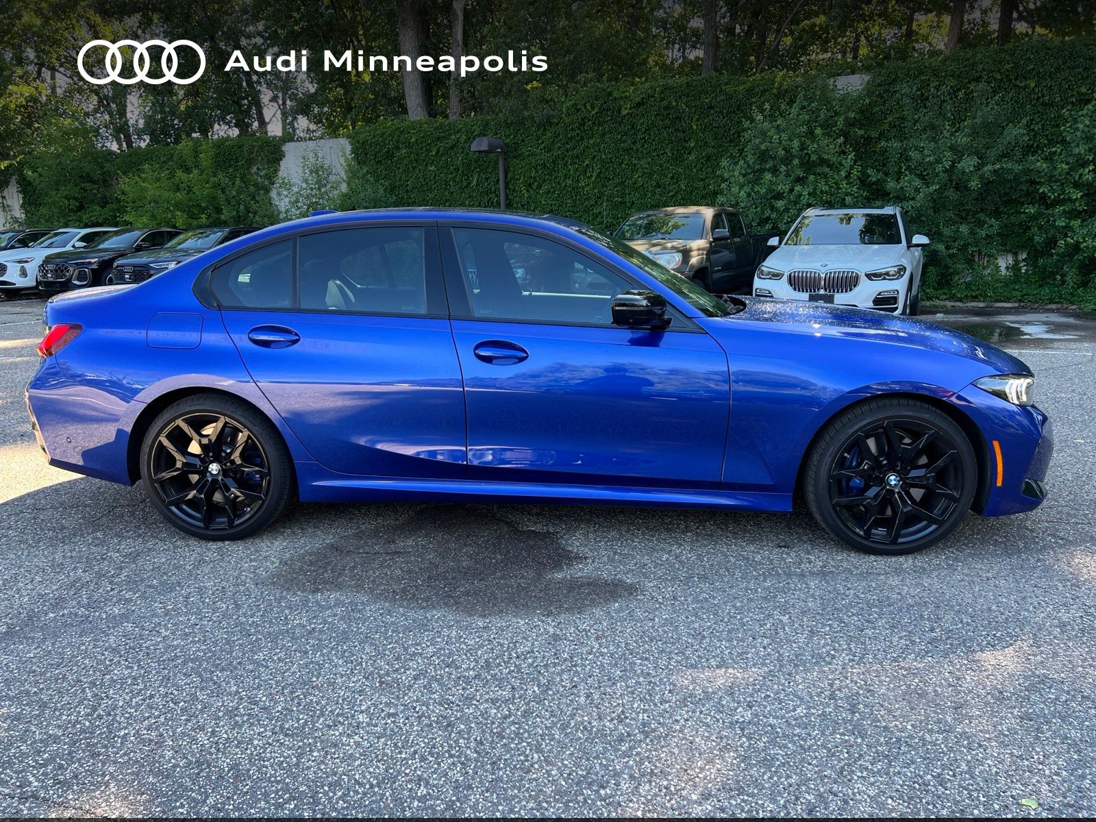 Thumbnail: 2025 BMW 3 Series - 4