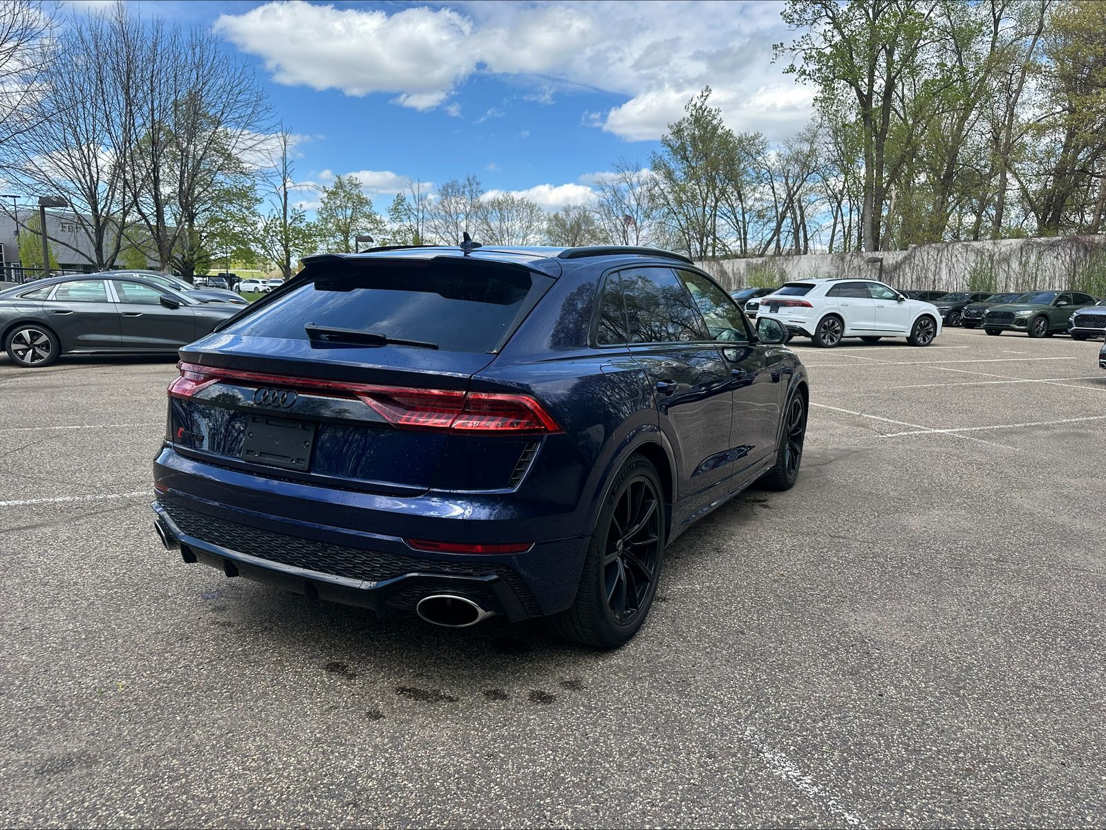 Thumbnail: 2022 Audi RS Q8 - 5