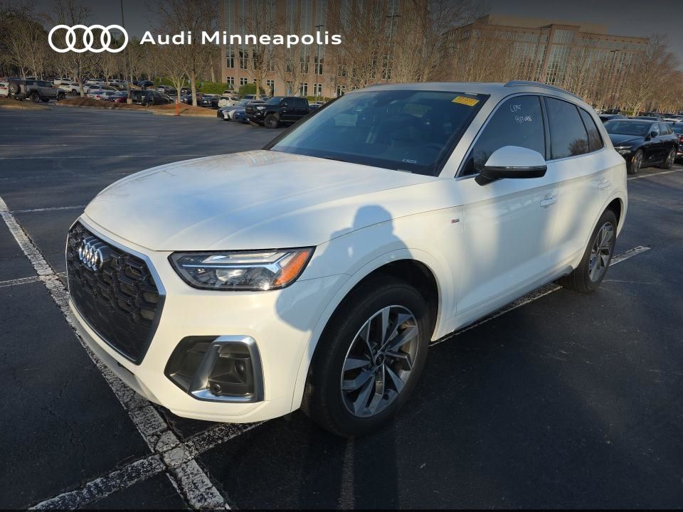 Thumbnail: 2023 Audi Q5 - 3
