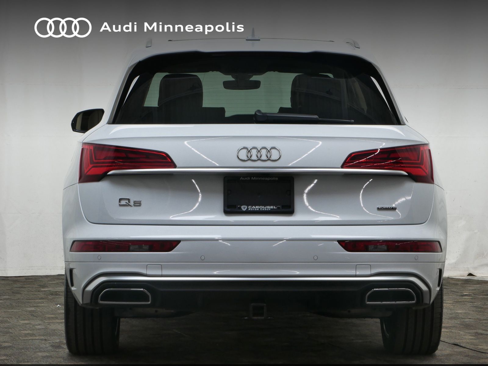 Thumbnail: 2023 Audi Q5 - 6