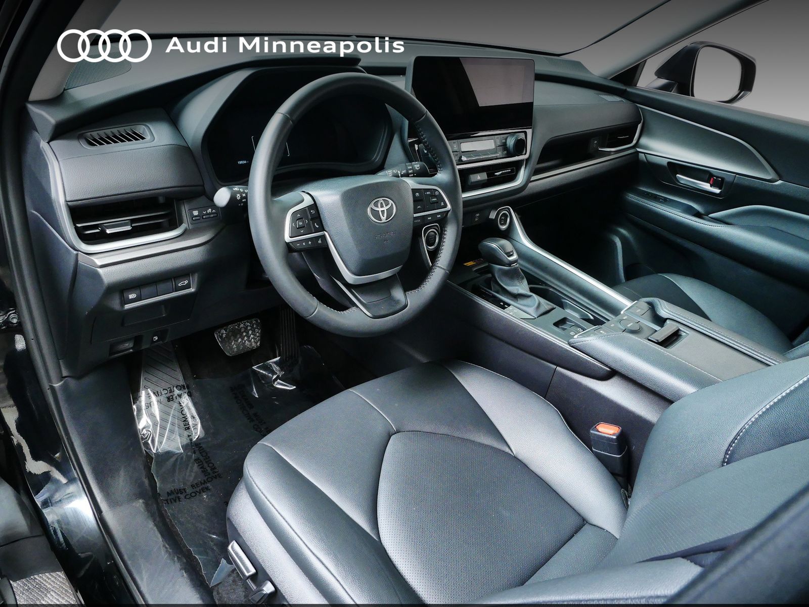 Thumbnail: 2024 Toyota Grand Highlander - 2