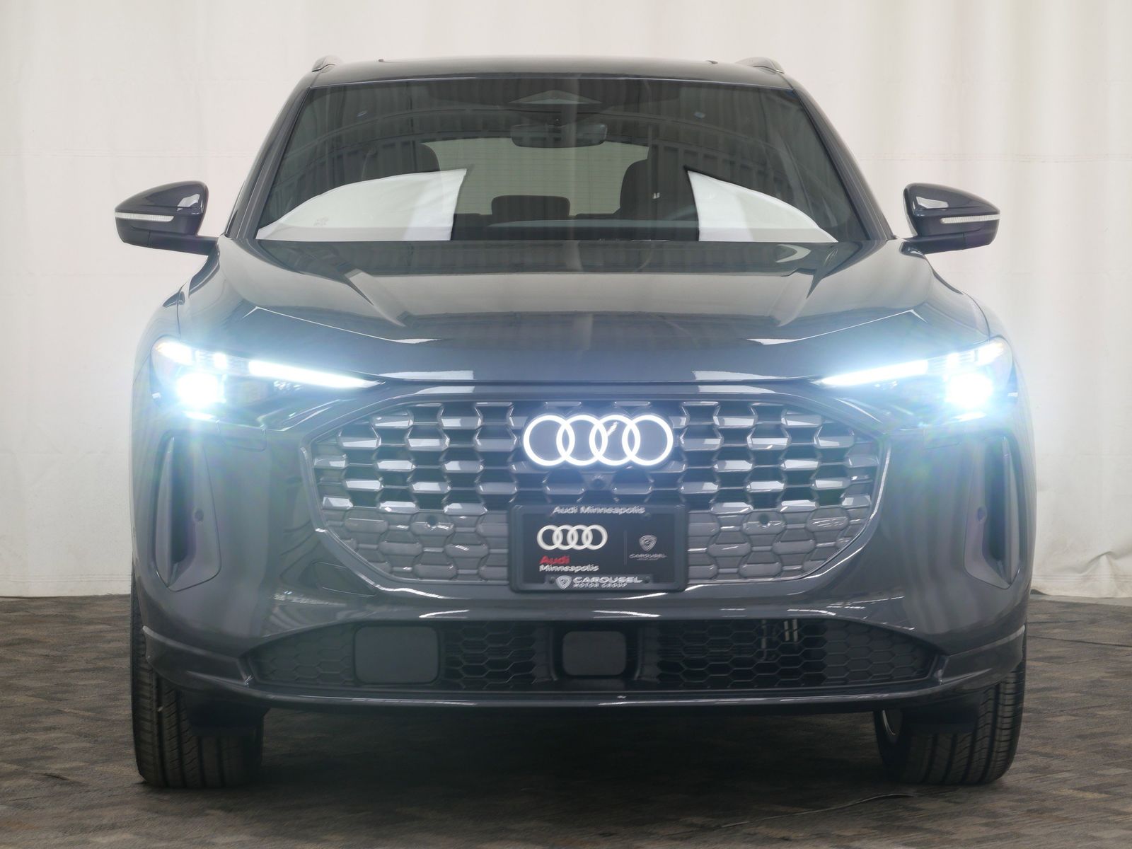 Thumbnail: 2025 Audi Q5 - 9