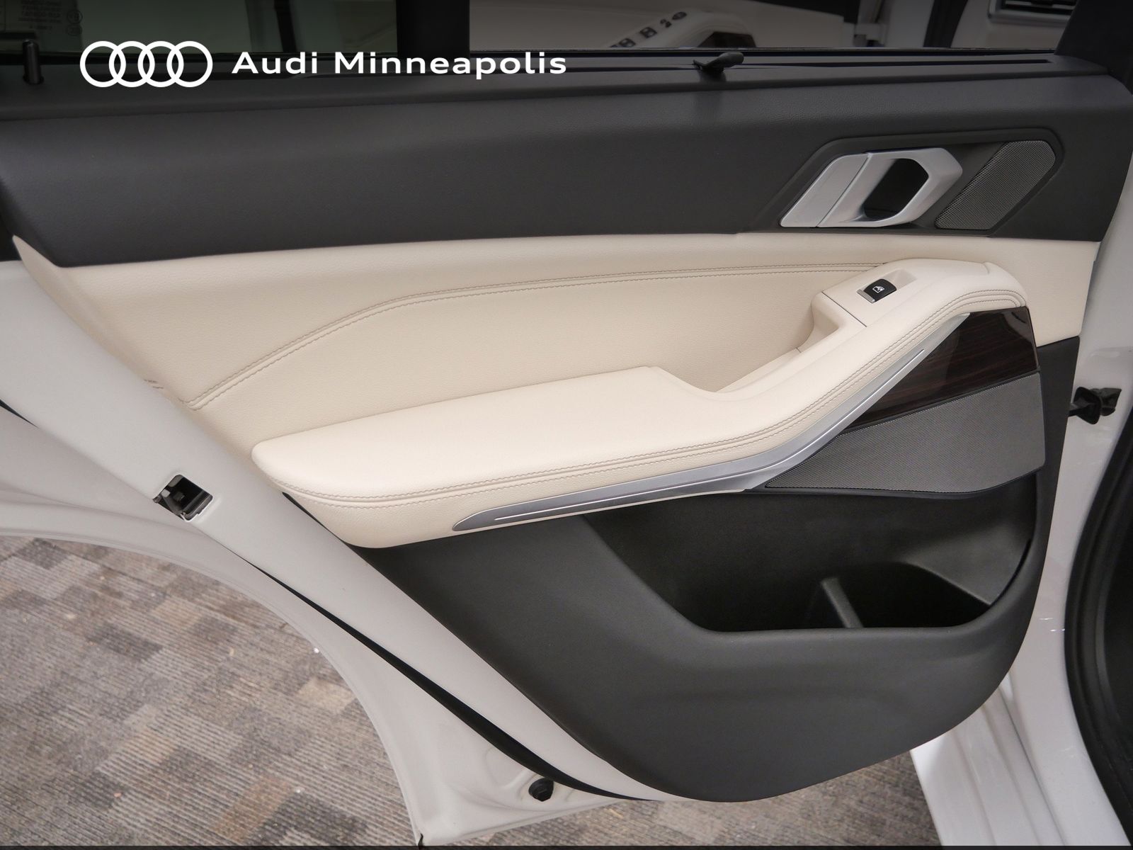 Thumbnail: 2019 BMW X5 - 14