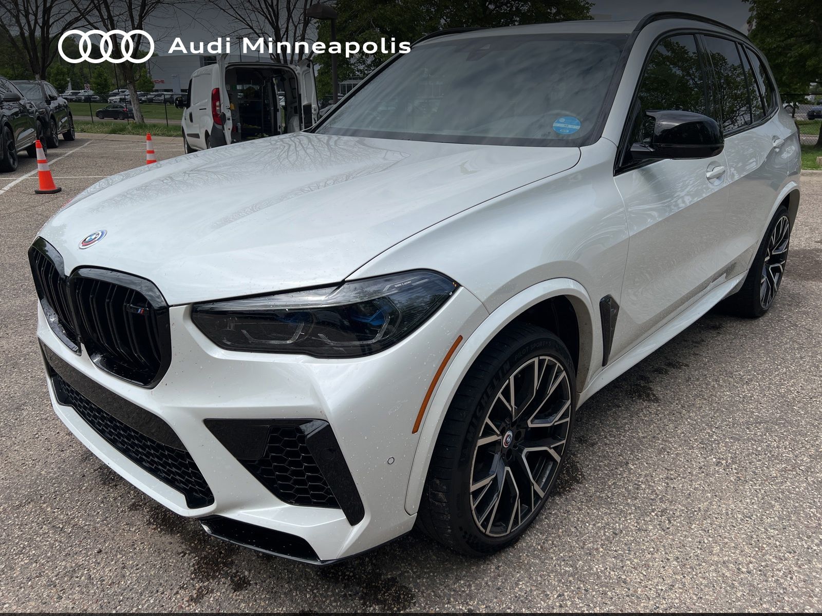 Thumbnail: 2022 BMW X5 - 1