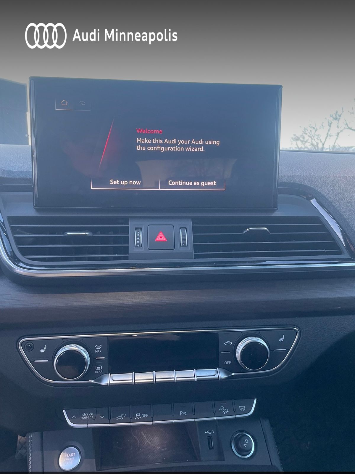 Thumbnail: 2023 Audi Q5 - 15