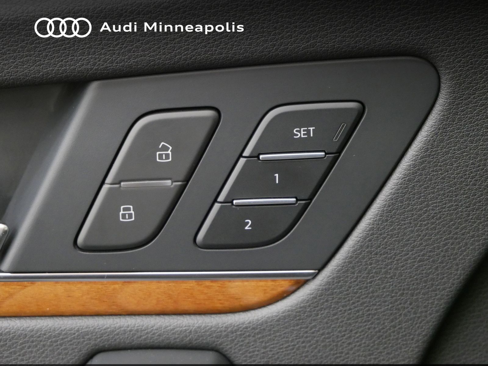 Thumbnail: 2023 Audi Q5 - 20