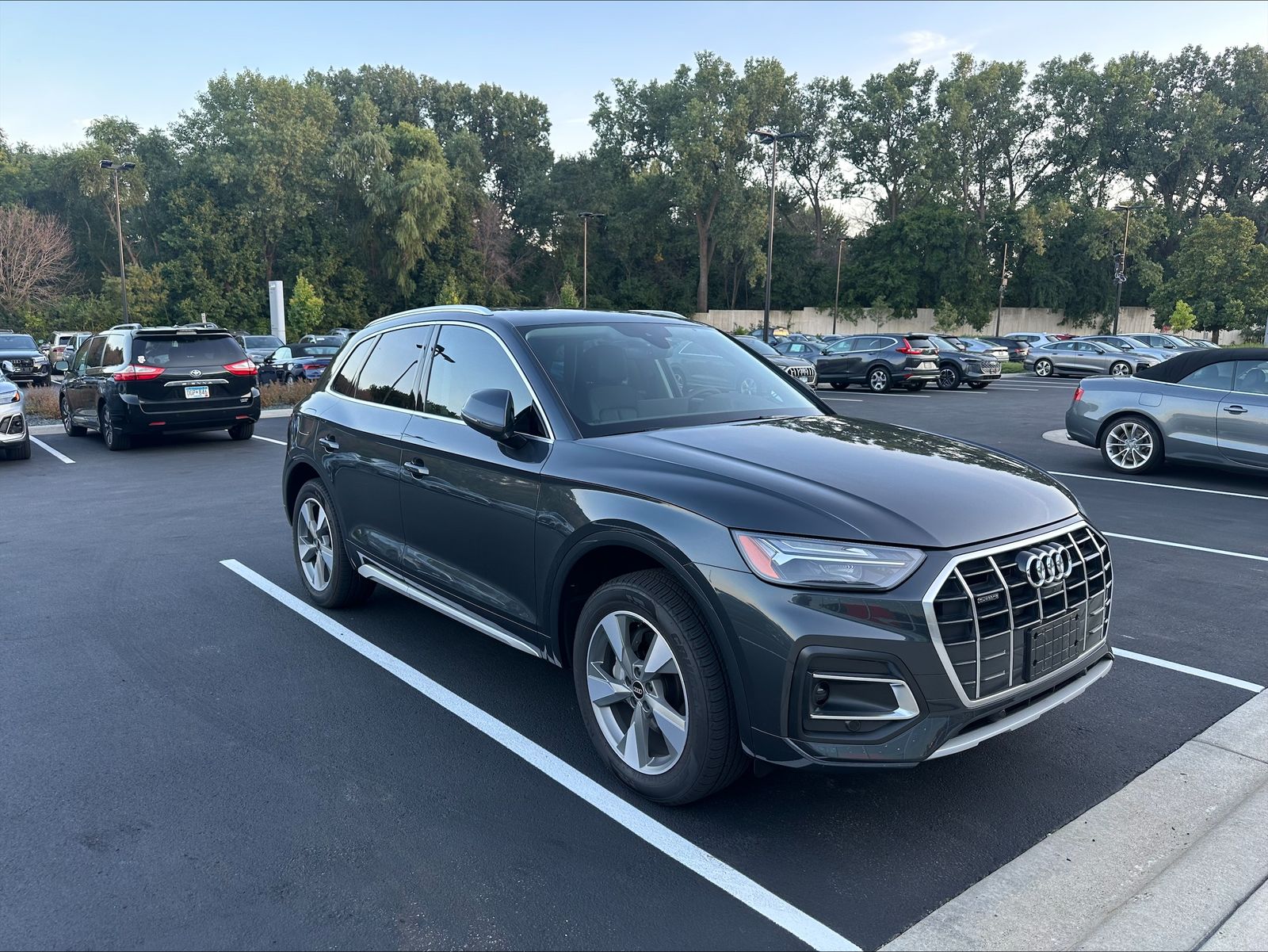 Thumbnail: 2023 Audi Q5 - 1