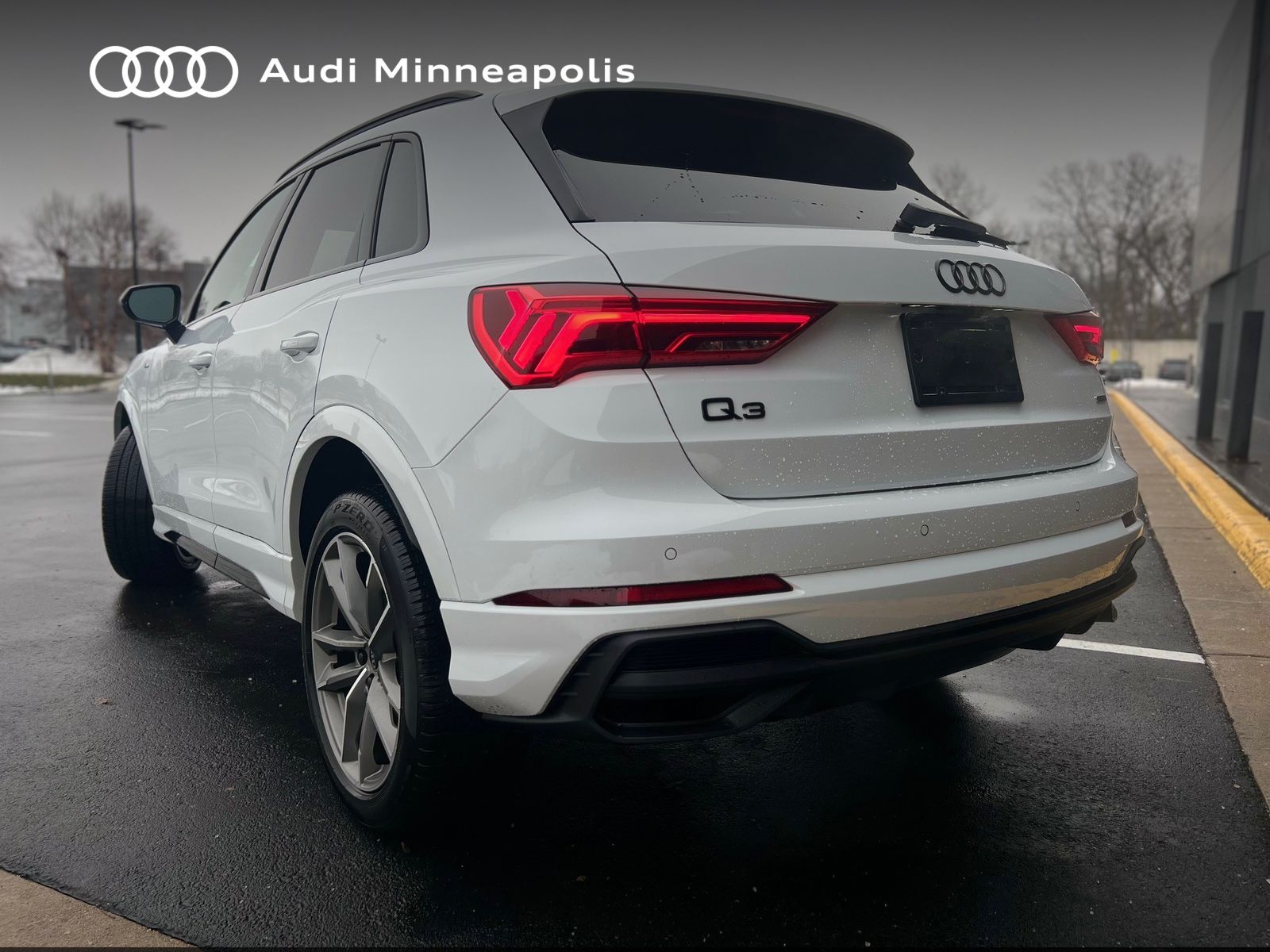 Thumbnail: 2025 Audi Q3 - 4