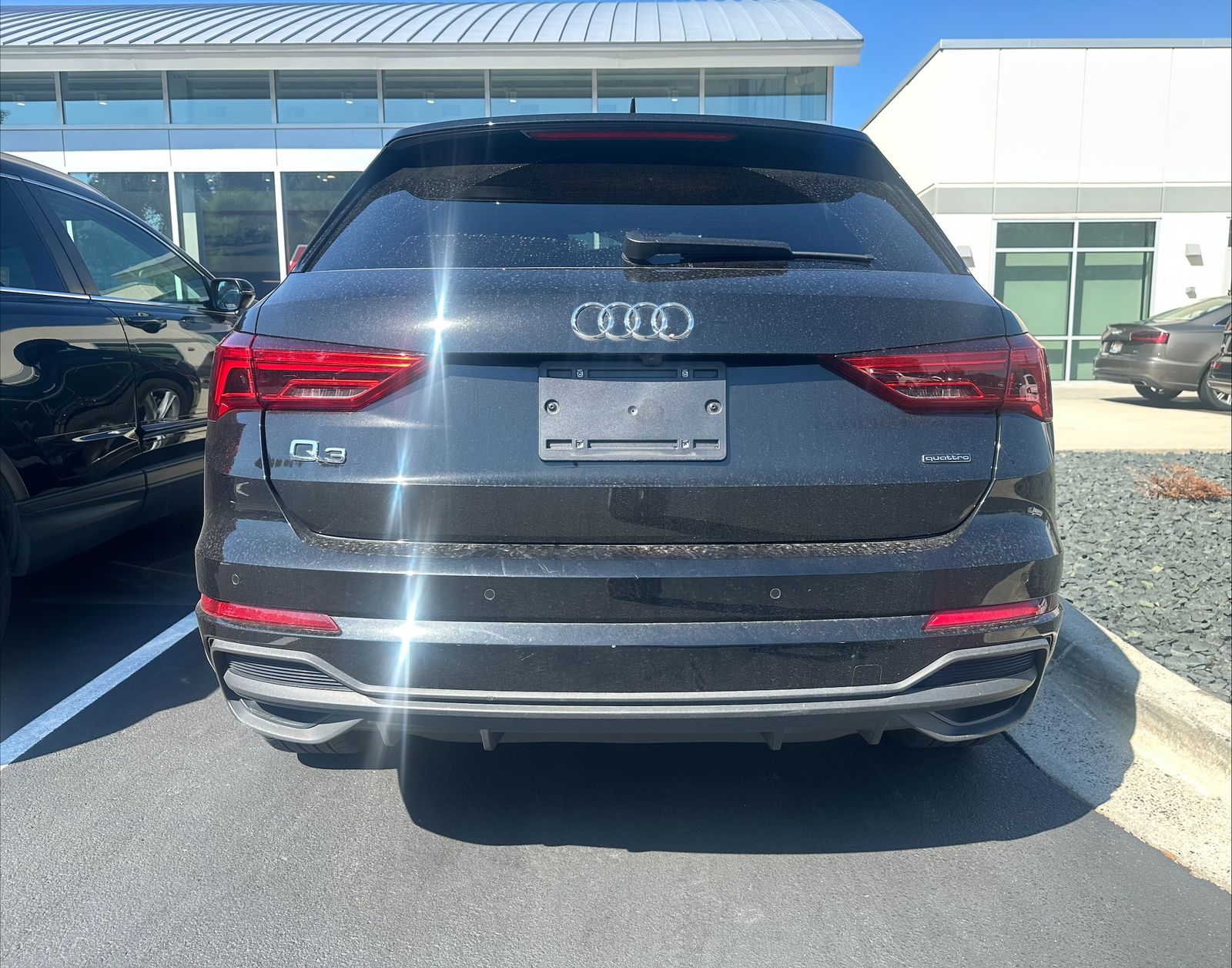Thumbnail: 2023 Audi Q3 - 6