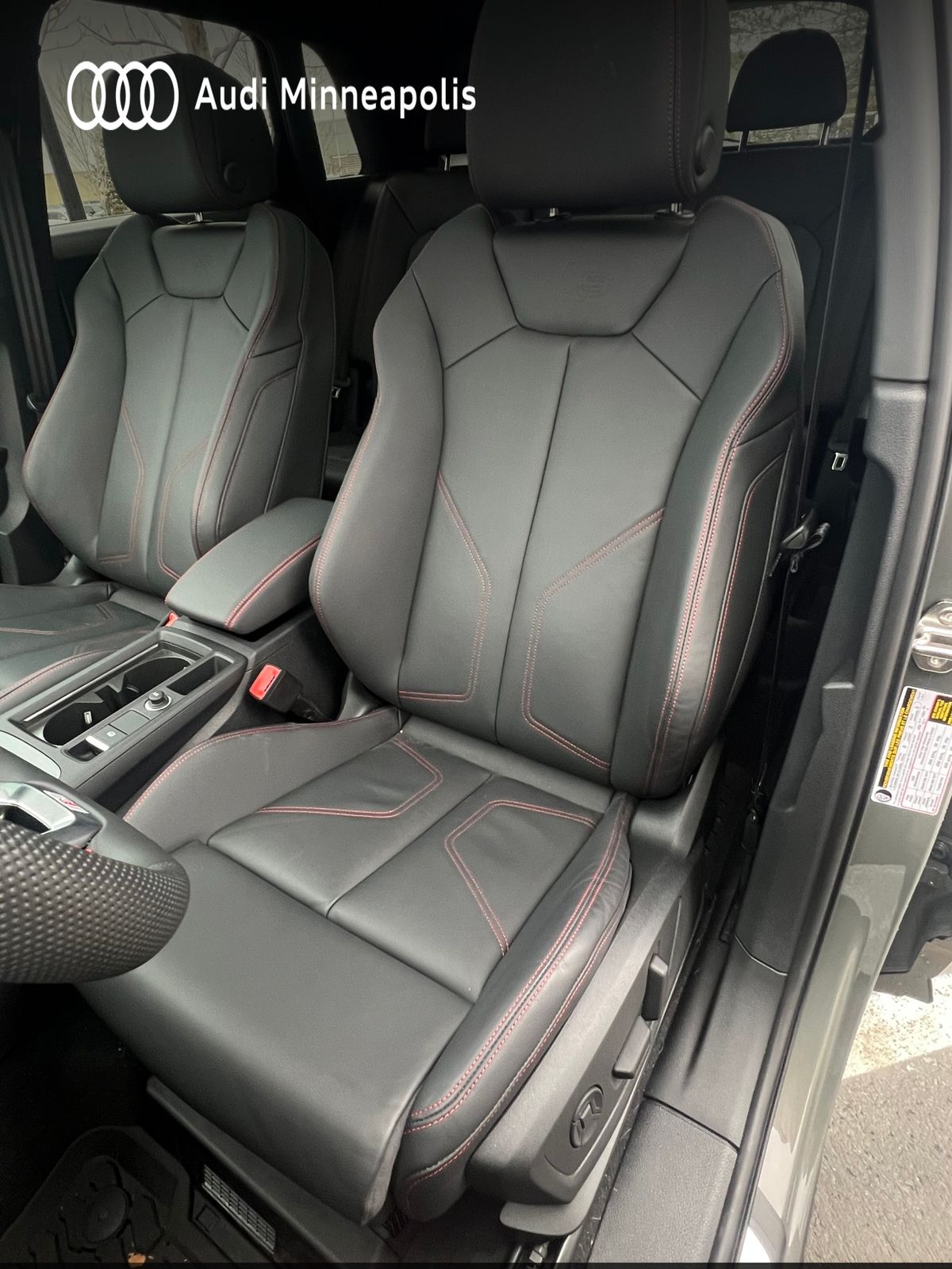 Thumbnail: 2025 Audi Q3 - 20