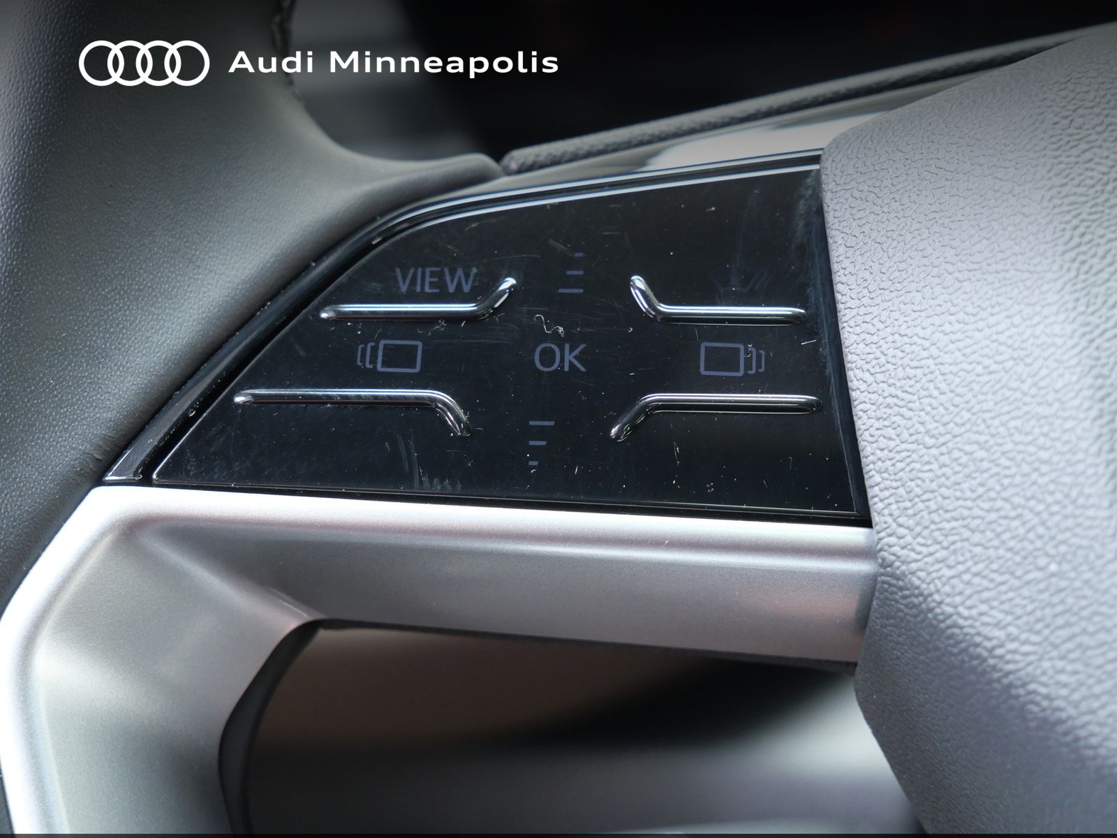 Thumbnail: 2025 Audi Q5 - 23