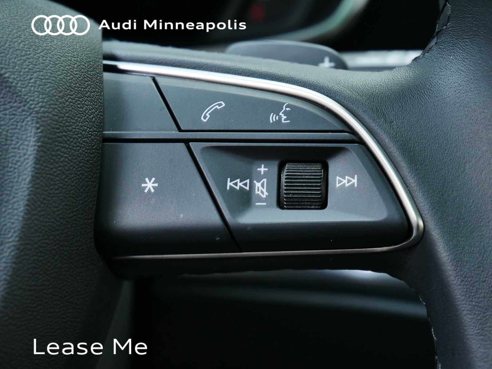 Thumbnail: 2025 Audi Q3 - 21