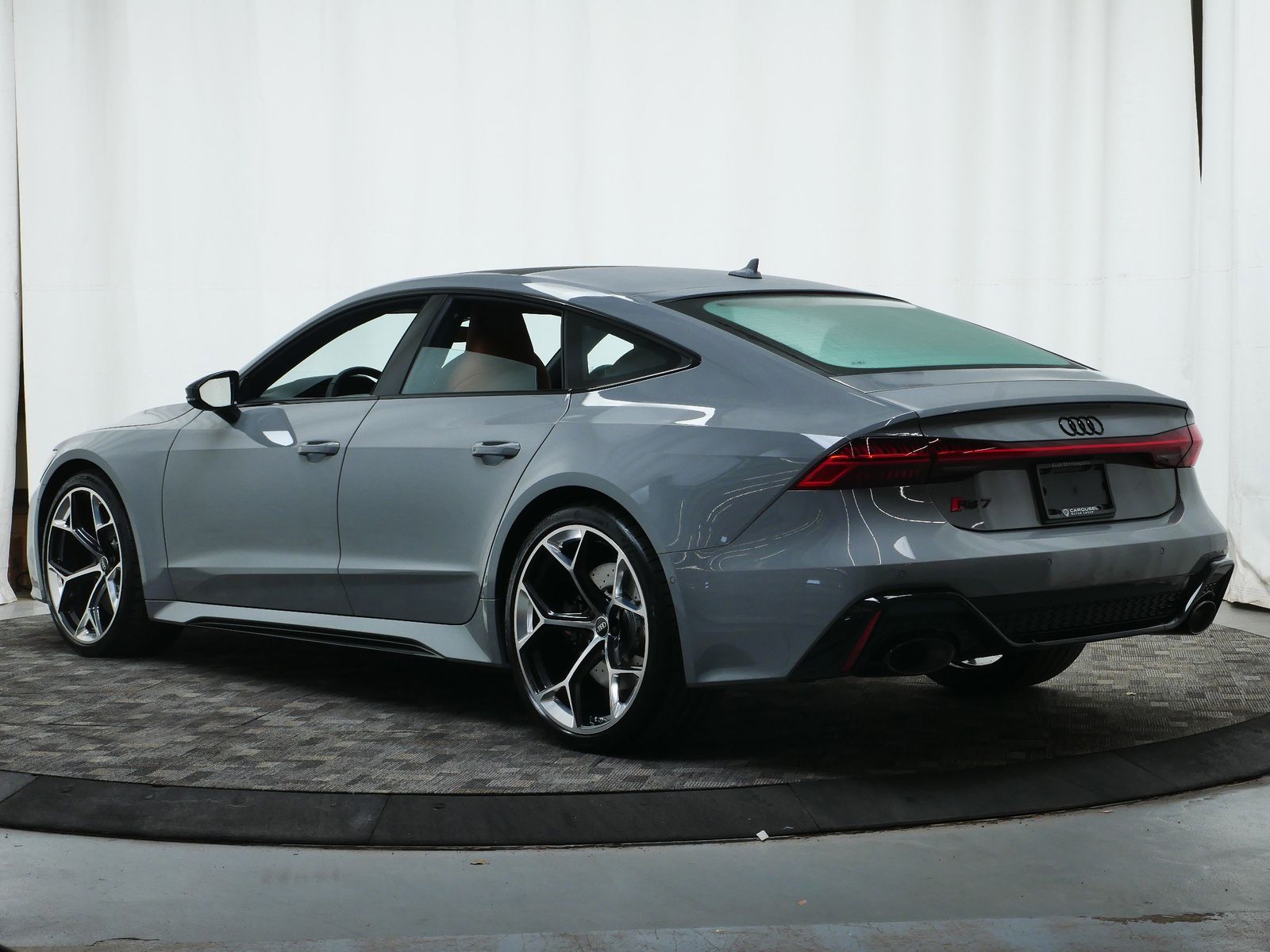 Thumbnail: 2026 Audi RS 7 - 5