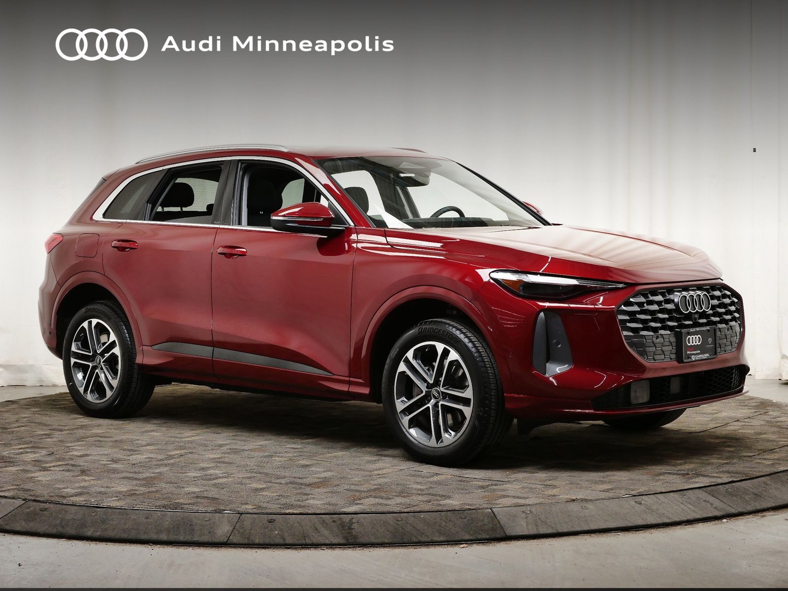 Thumbnail: 2025 Audi Q5 - 10
