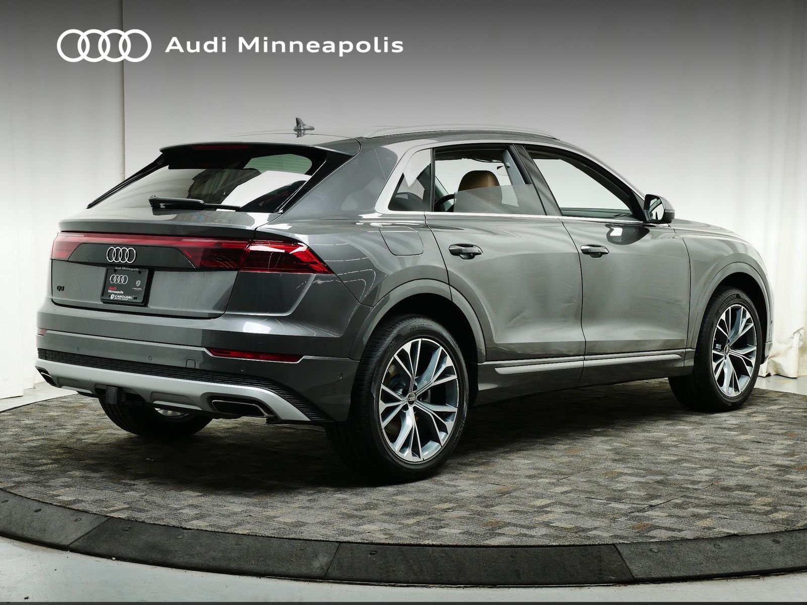 Thumbnail: 2025 Audi Q8 - 7
