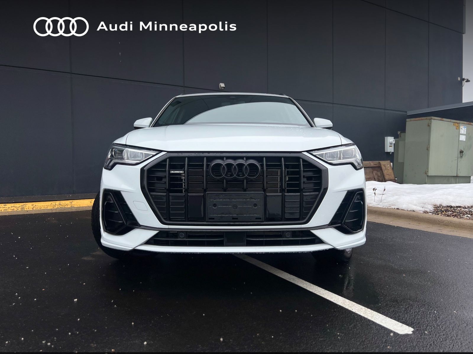 Thumbnail: 2025 Audi Q3 - 10
