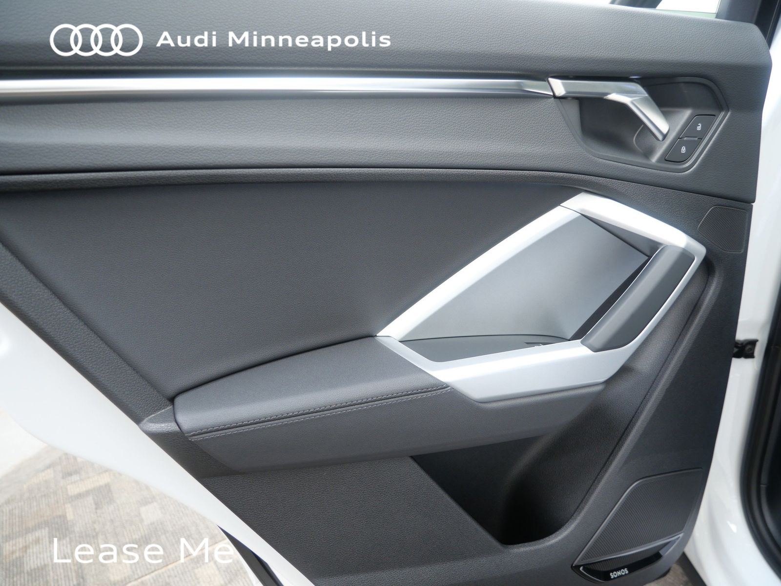 Thumbnail: 2025 Audi Q3 - 14