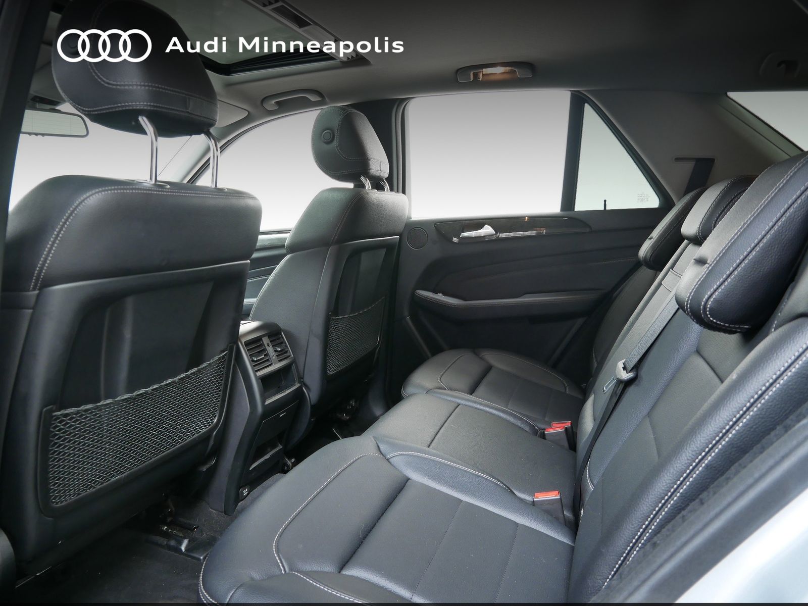 Thumbnail: 2015 Mercedes-Benz M-Class - 13