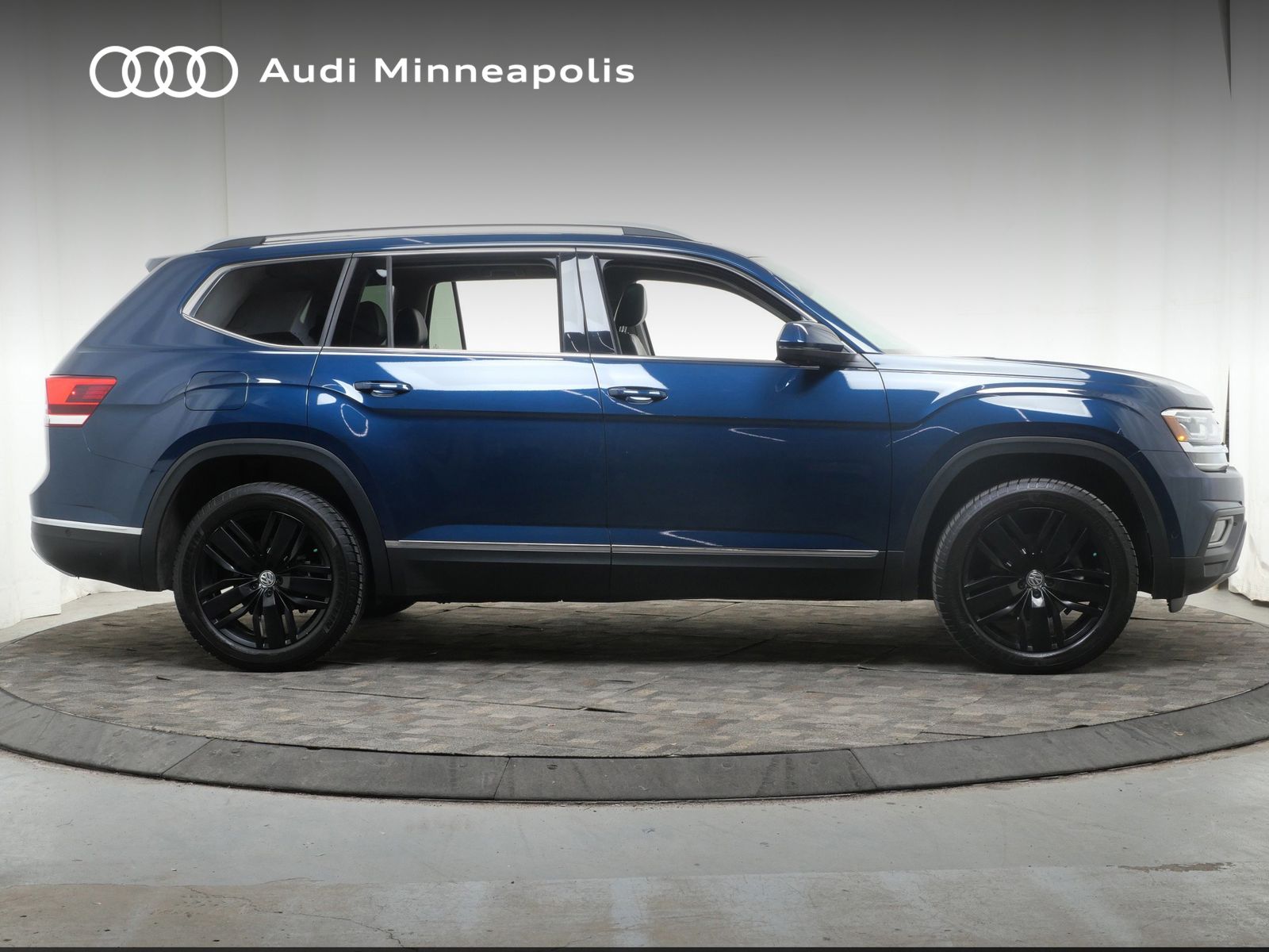 Thumbnail: 2019 Volkswagen Atlas - 8
