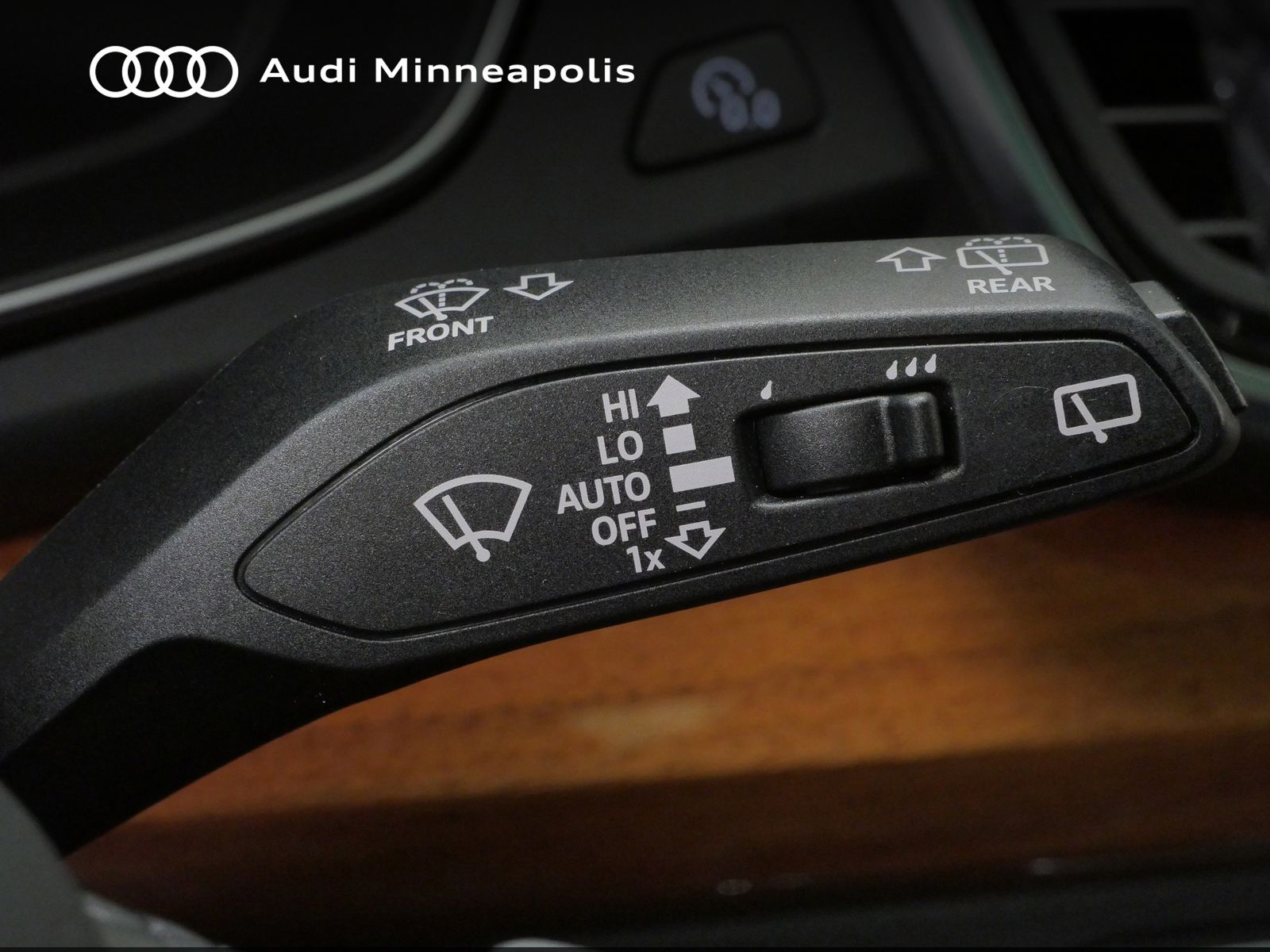 Thumbnail: 2023 Audi Q5 - 32