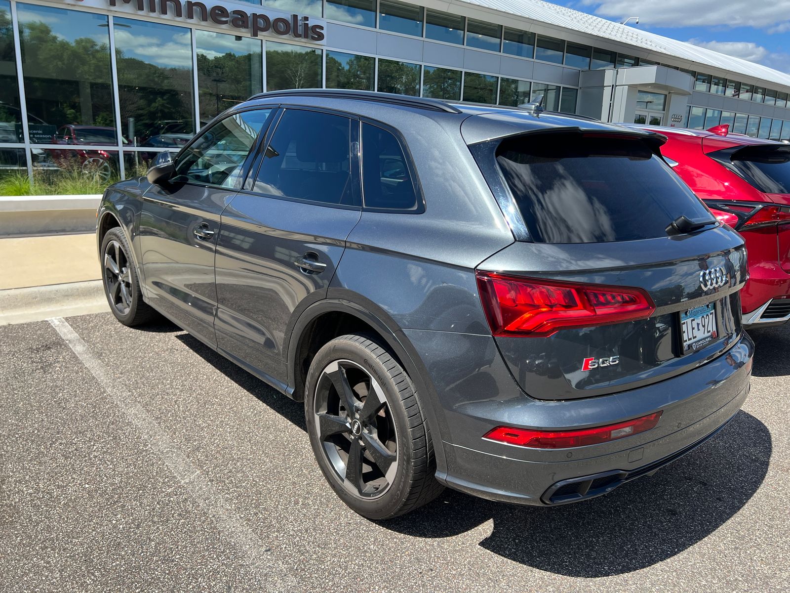 Thumbnail: 2020 Audi SQ5 - 5