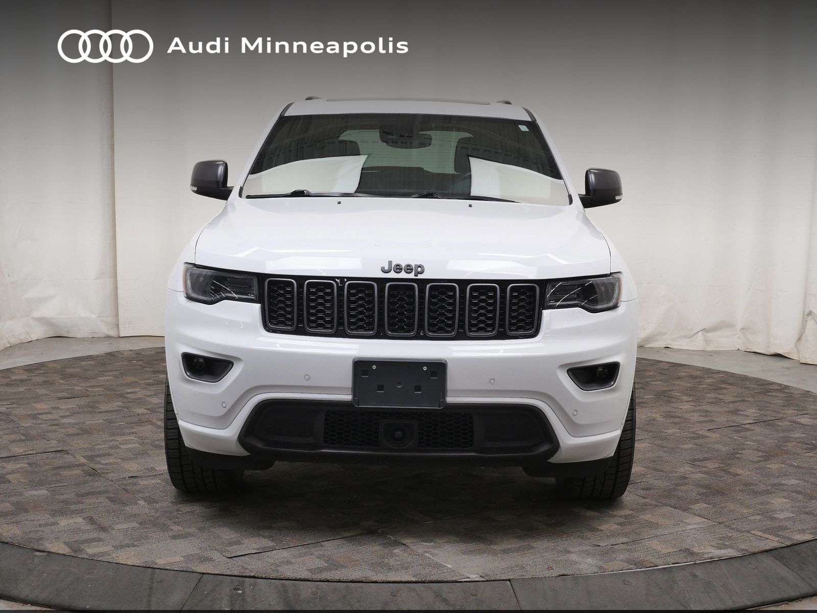 Thumbnail: 2021 Jeep Grand Cherokee - 11