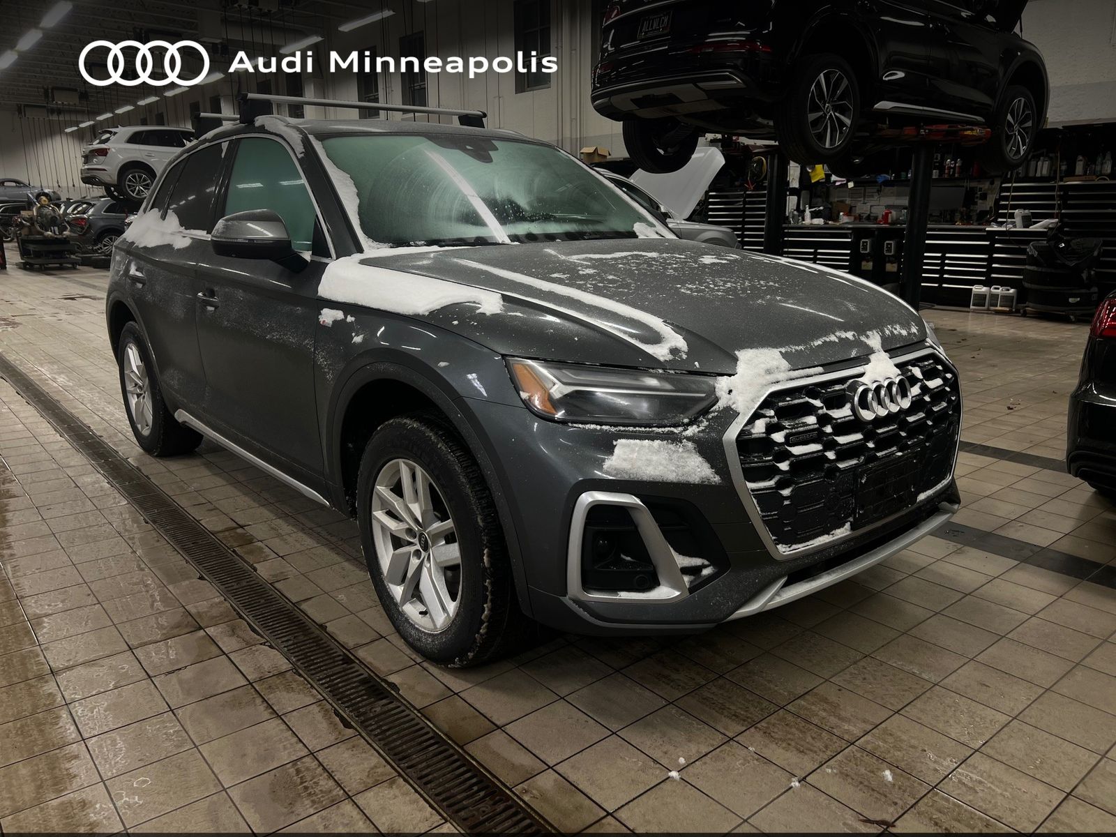 Thumbnail: 2023 Audi Q5 - 1