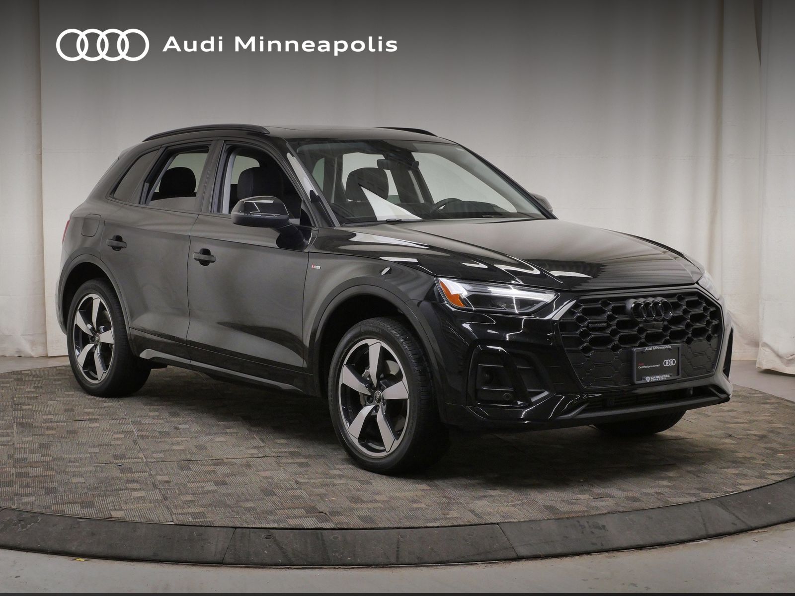 Thumbnail: 2023 Audi Q5 - 11