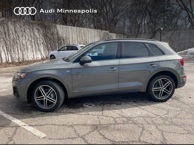 Thumbnail: 2023 Audi Q5 - 3