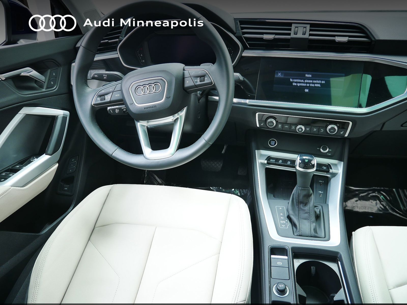 Thumbnail: 2025 Audi Q3 - 18