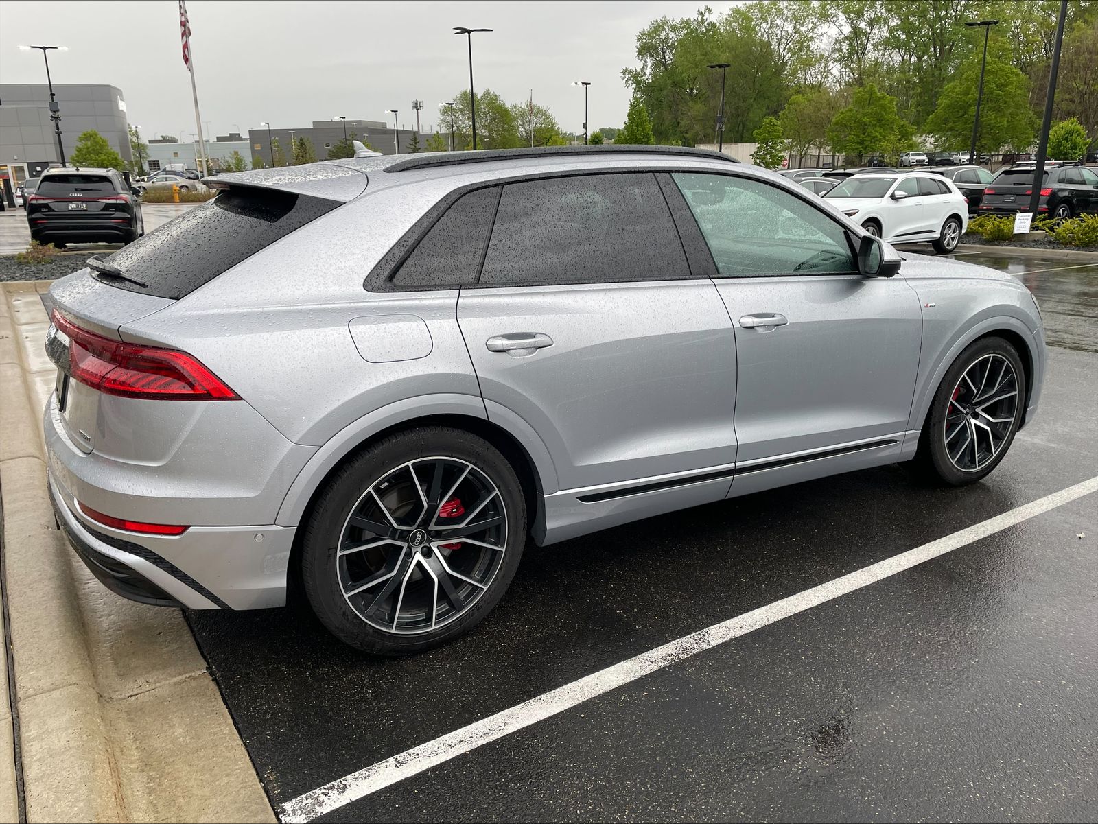Thumbnail: 2021 Audi Q8 - 5